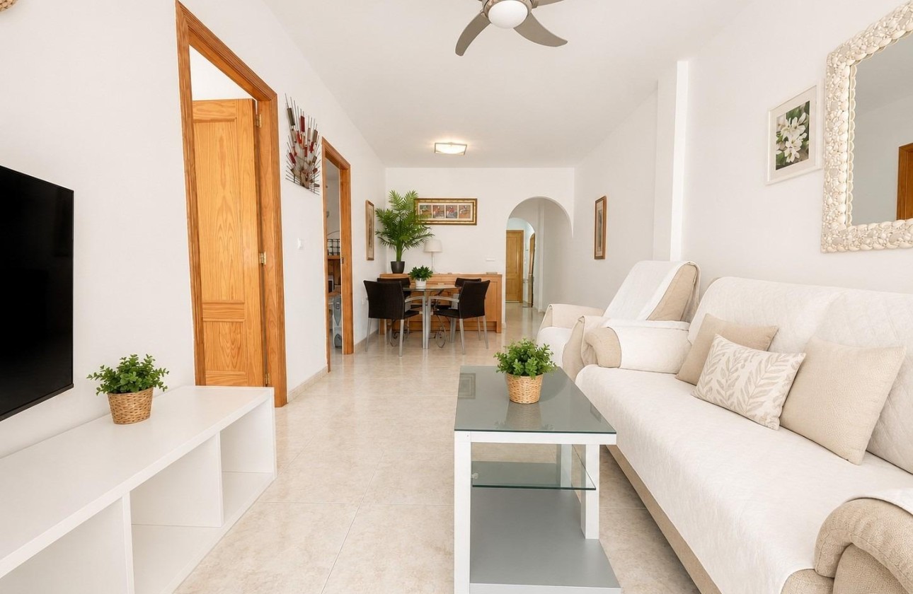Herverkoop - Appartement / Flat -
Dehesa de Campoamor - Campoamor