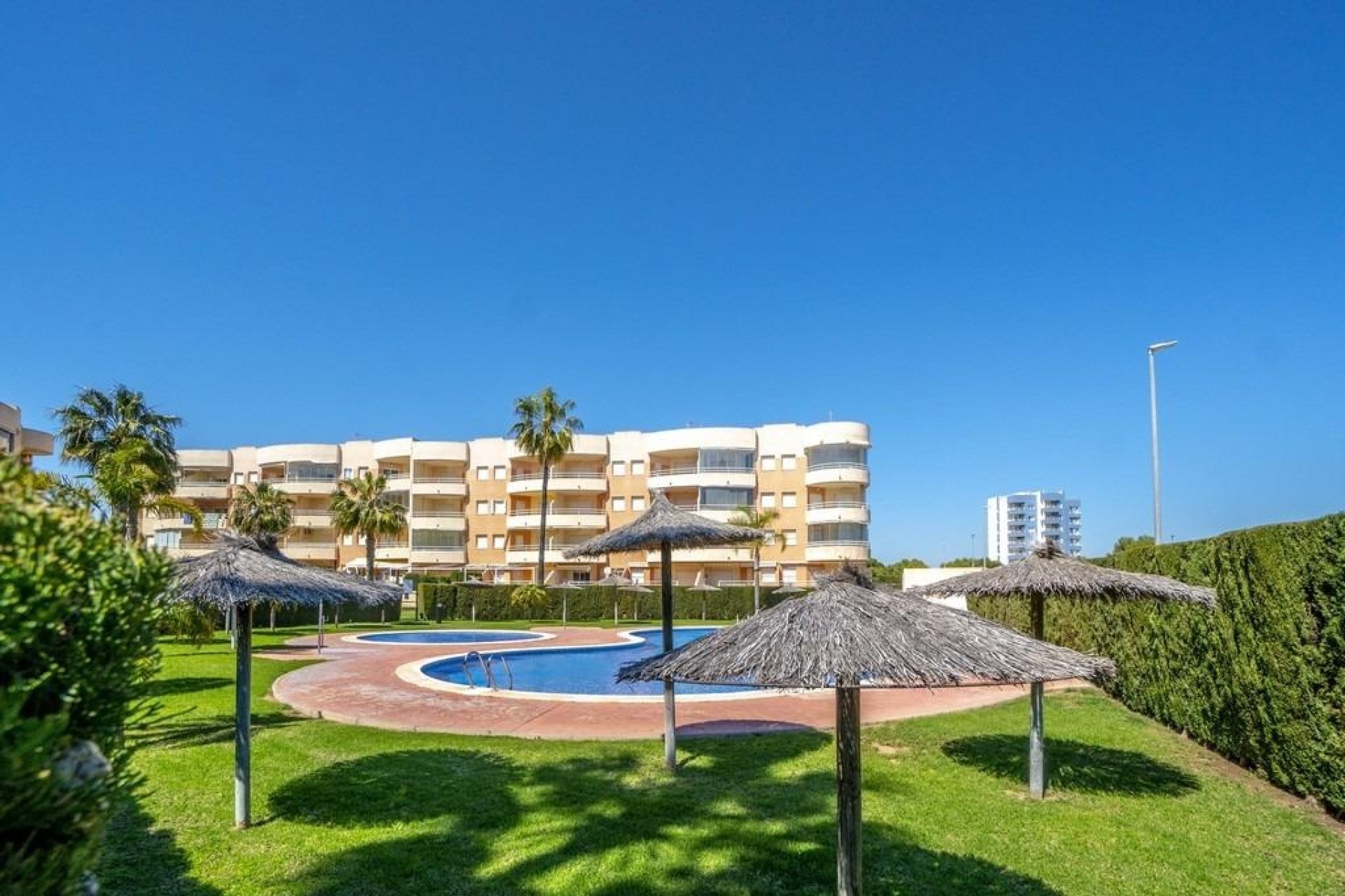 Herverkoop - Appartement / Flat -
Dehesa de Campoamor - Campoamor