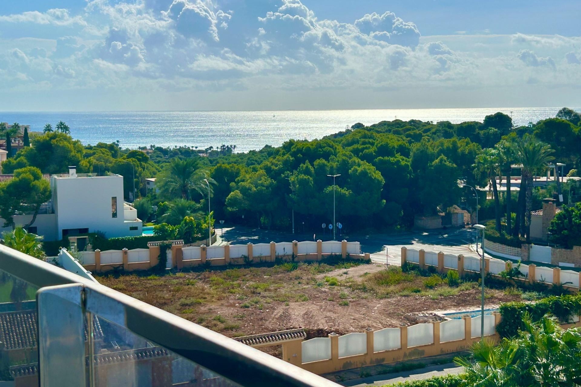 Herverkoop - Appartement / Flat -
Dehesa de Campoamor - Campoamor