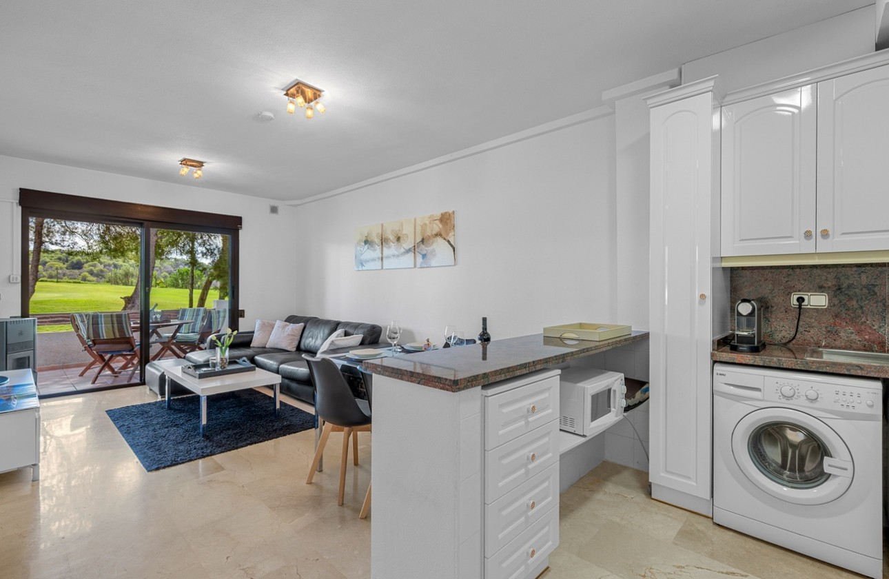 Herverkoop - Appartement / Flat -
Dehesa de Campoamor - Campoamor