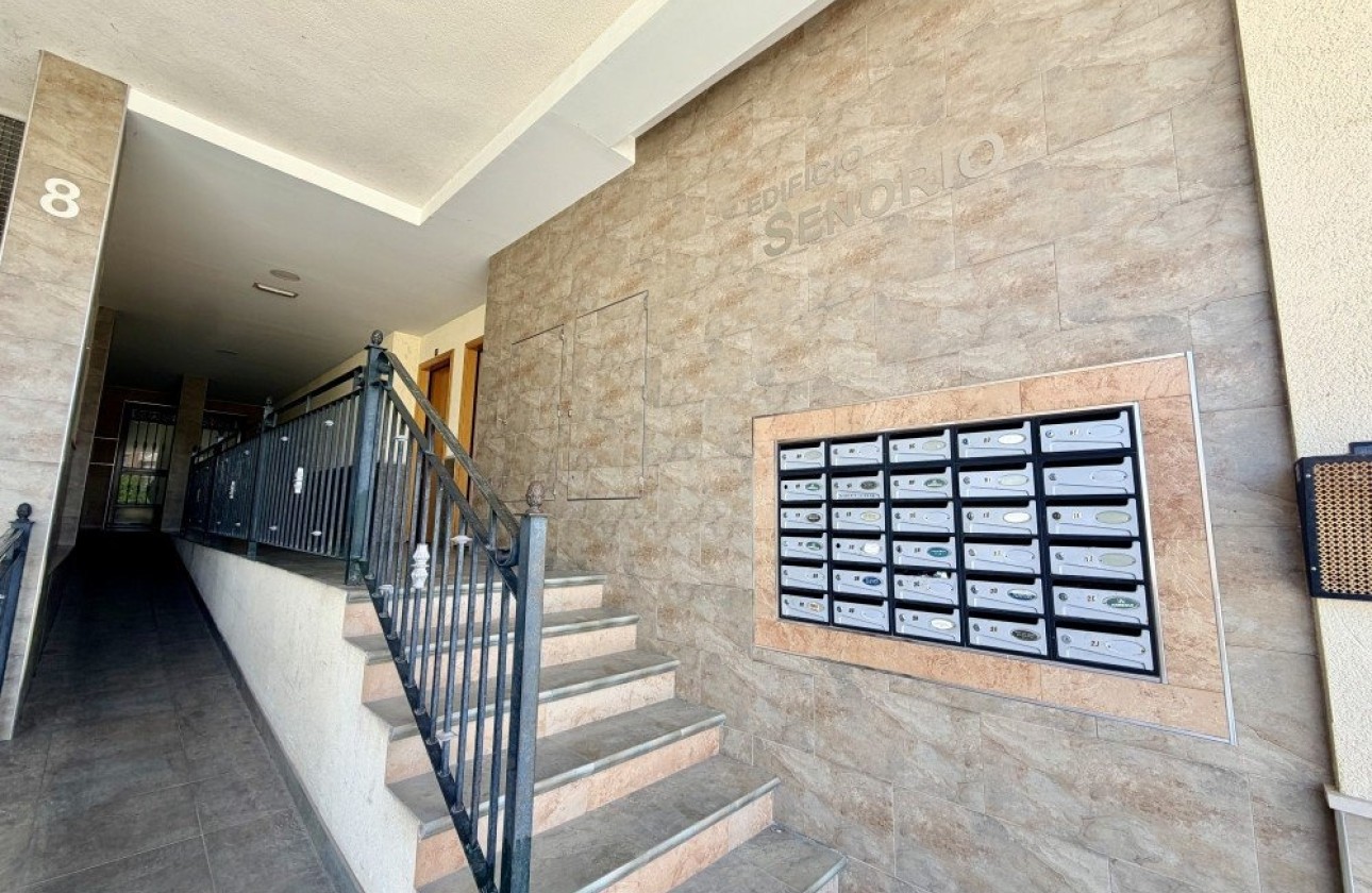 Herverkoop - Appartement / Flat -
Dolores - Costa Blanca