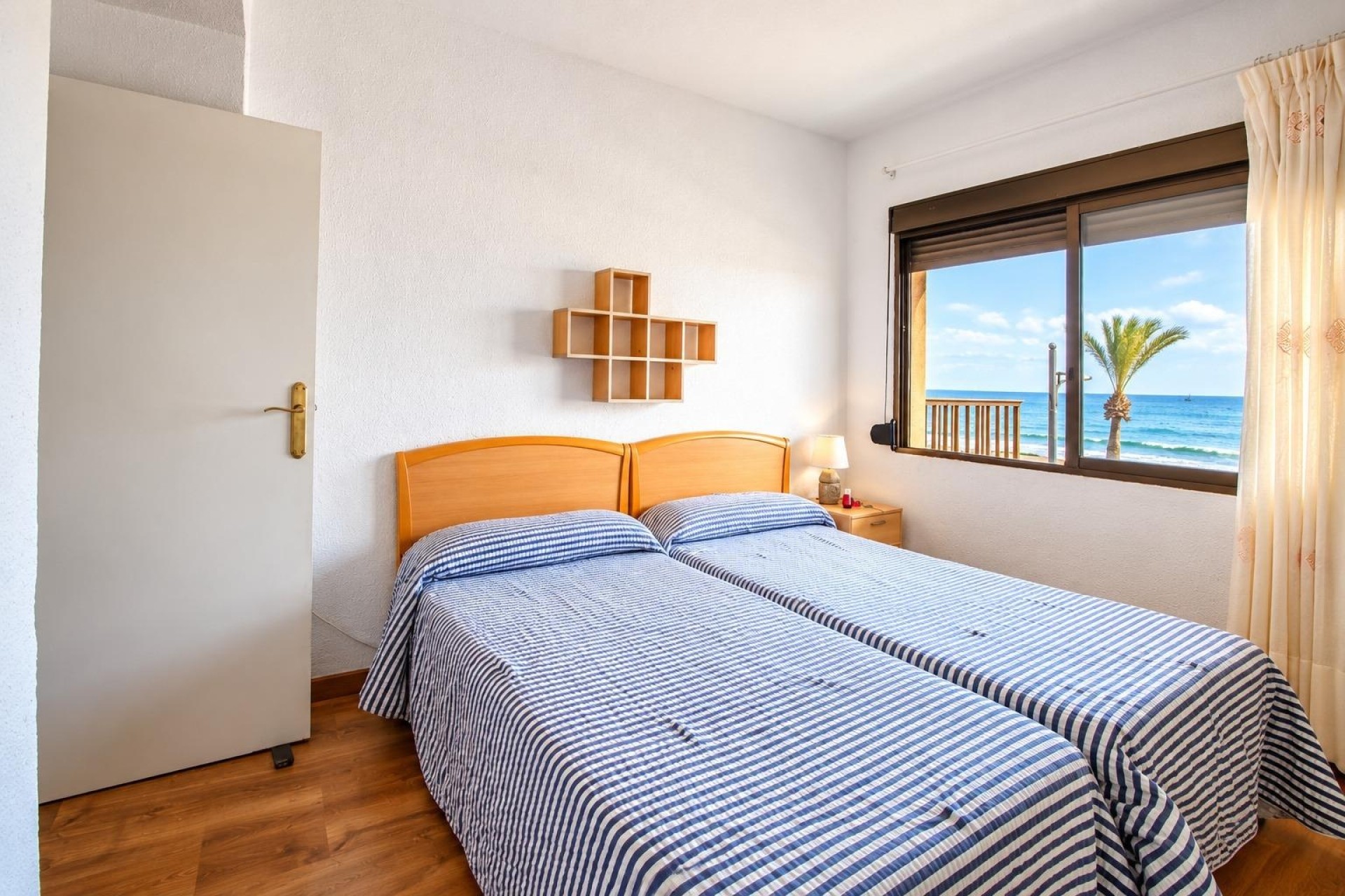 Herverkoop - Appartement / Flat -
El Campello - Playa Muchavista