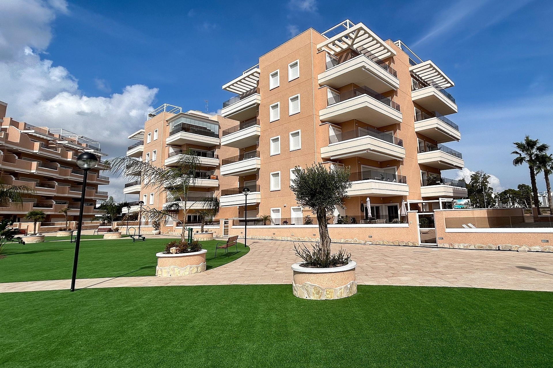 Herverkoop - Appartement / Flat -
El Raso - Costa Blanca