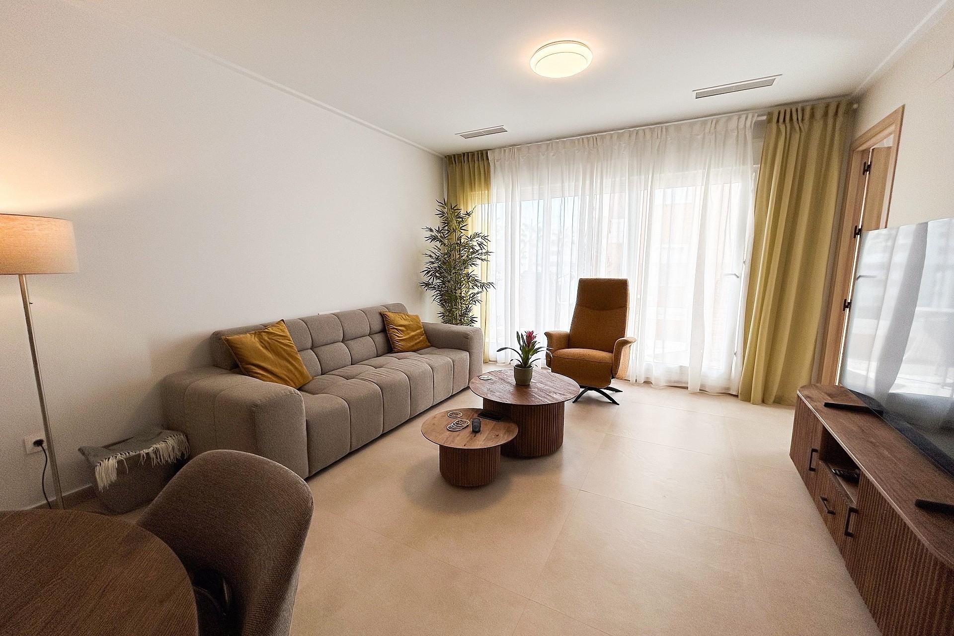 Herverkoop - Appartement / Flat -
El Raso - Costa Blanca