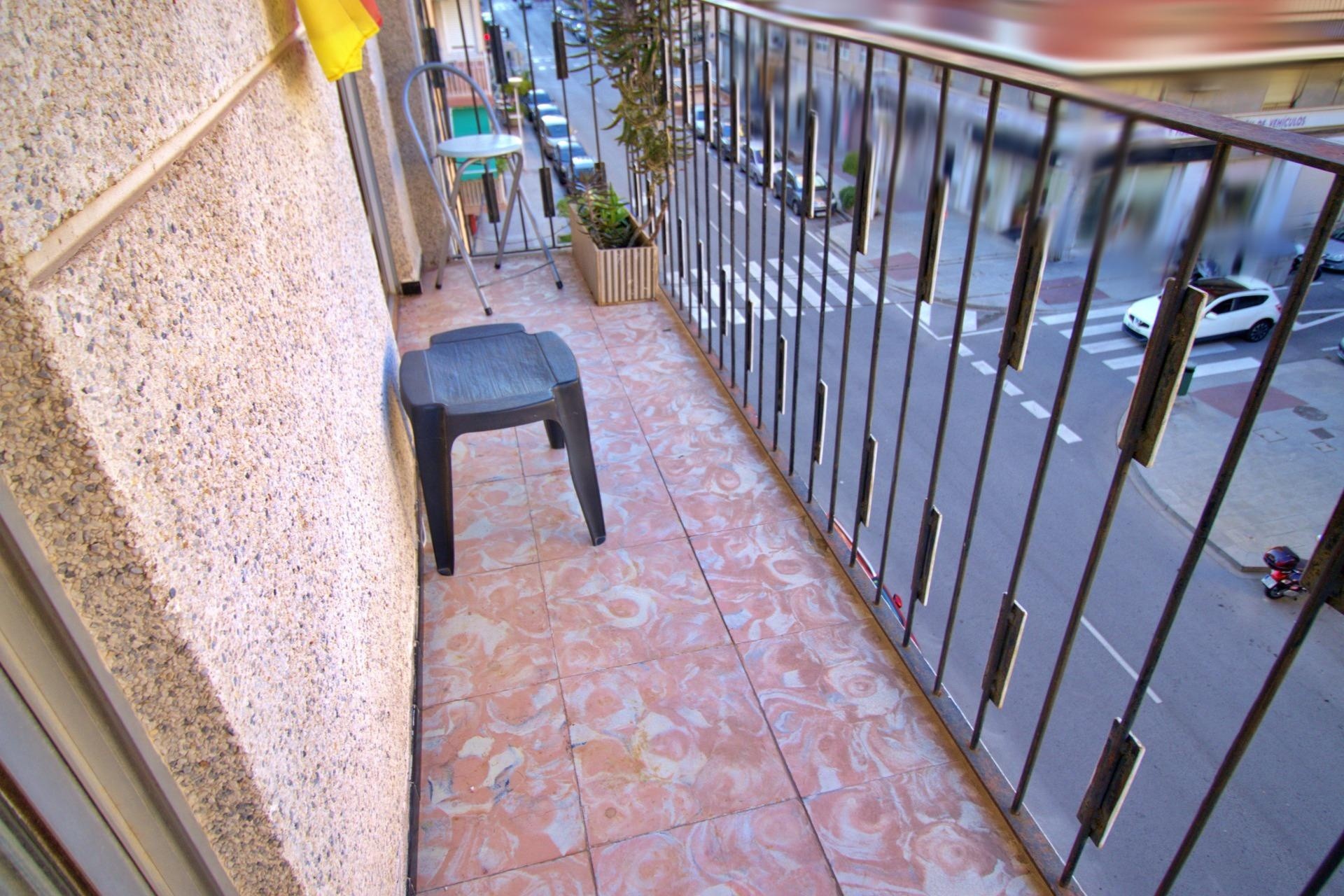 Herverkoop - Appartement / Flat -
Elche - Plaza Crevillente-juzgados