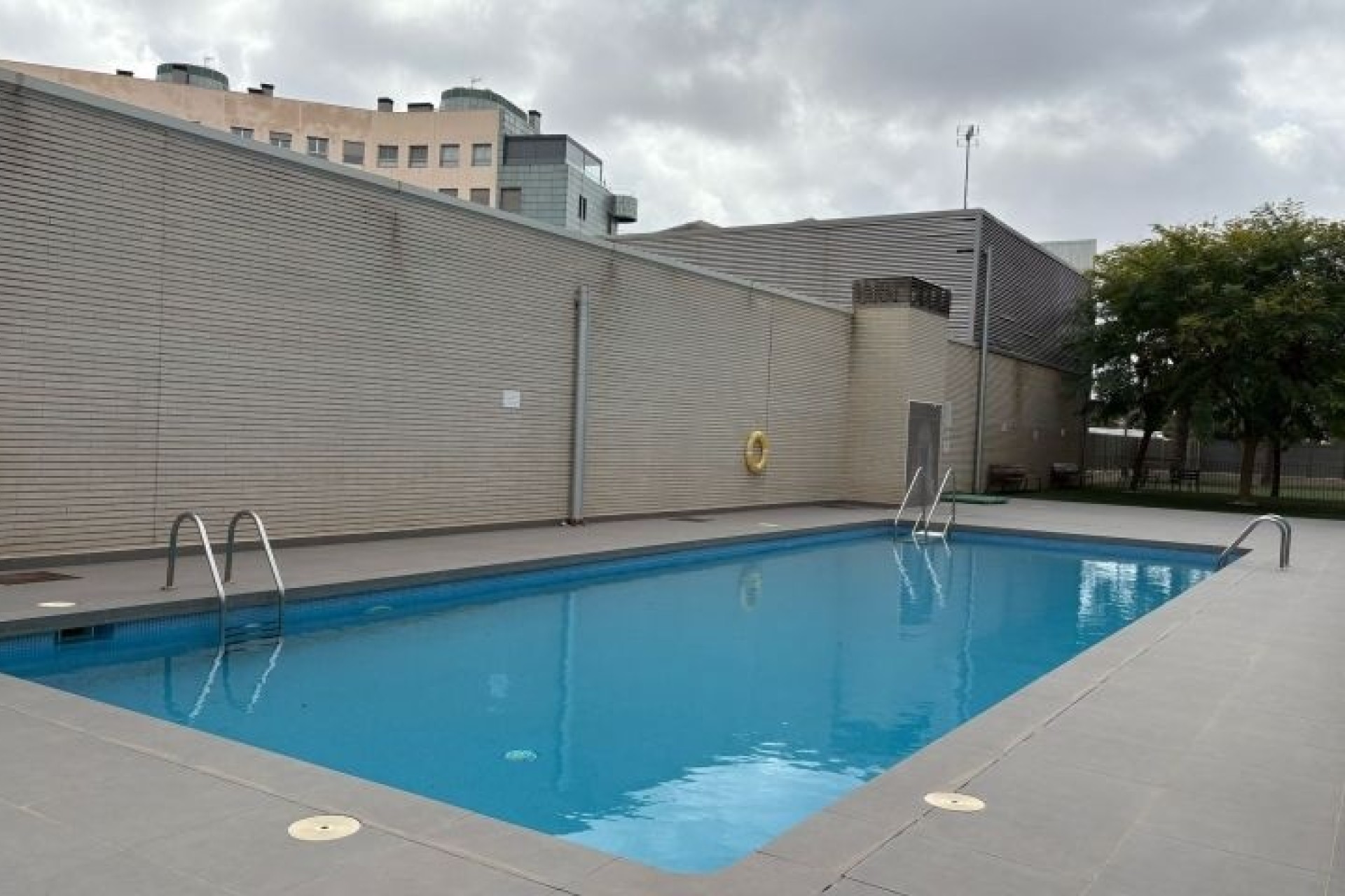 Herverkoop - Appartement / Flat -
Elche