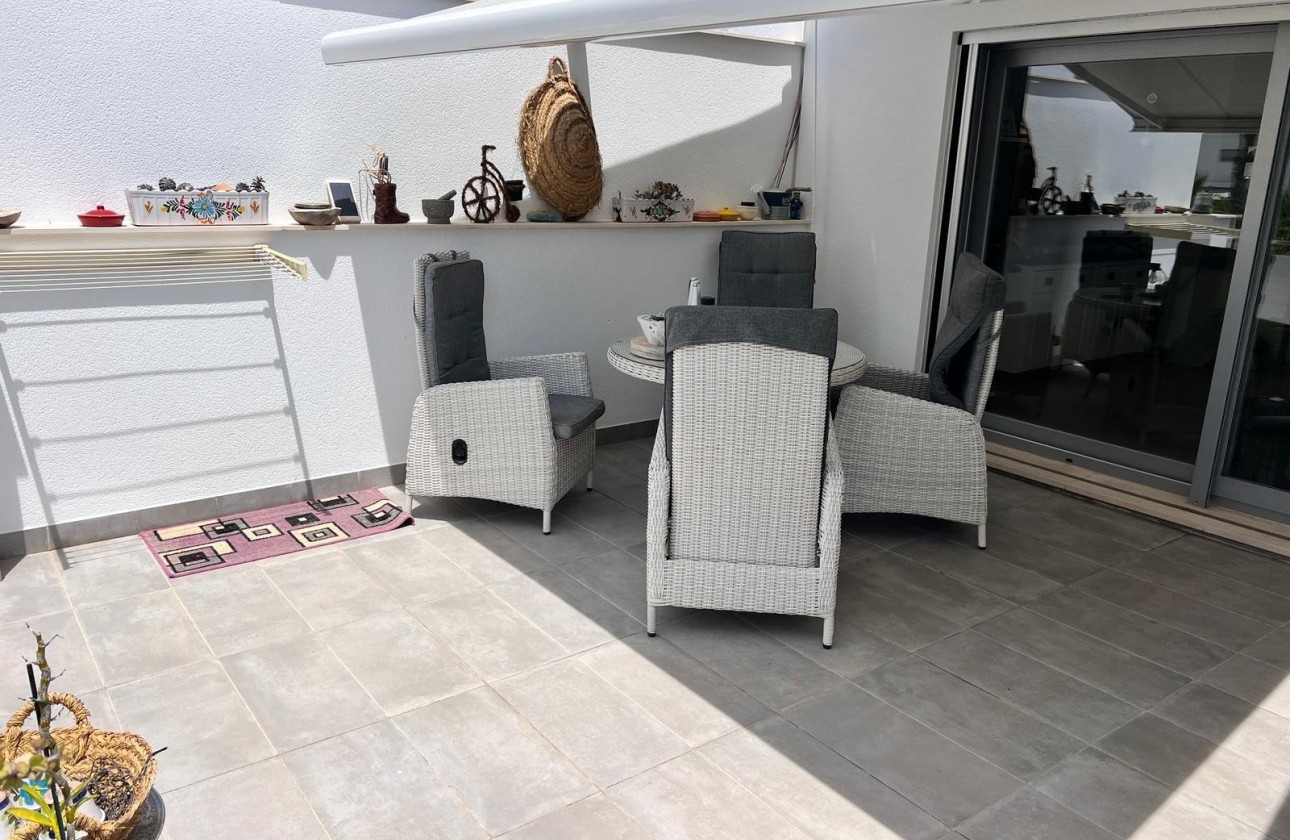 Herverkoop - Appartement / Flat -
Entre Naranjos - Vistabella Golf - Entre Naranjos Vistabella Golf