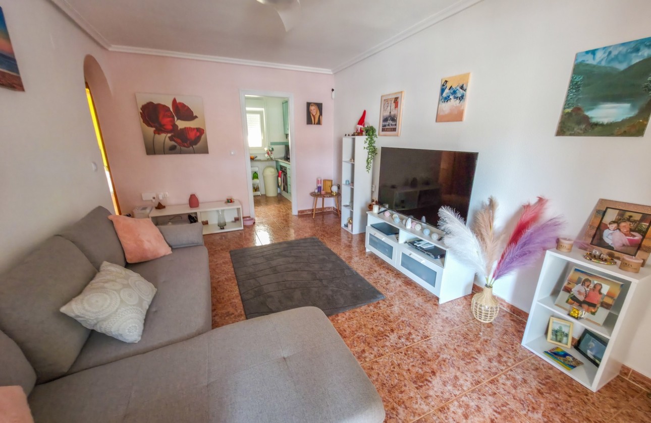 Herverkoop - Appartement / Flat -
Entre Naranjos - Vistabella Golf - Inland