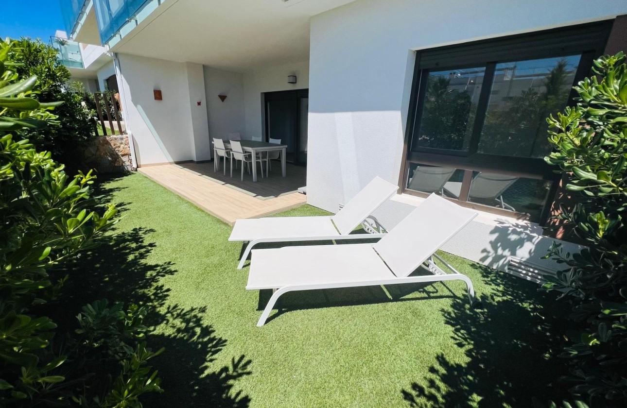 Herverkoop - Appartement / Flat -
Entre Naranjos - Vistabella Golf