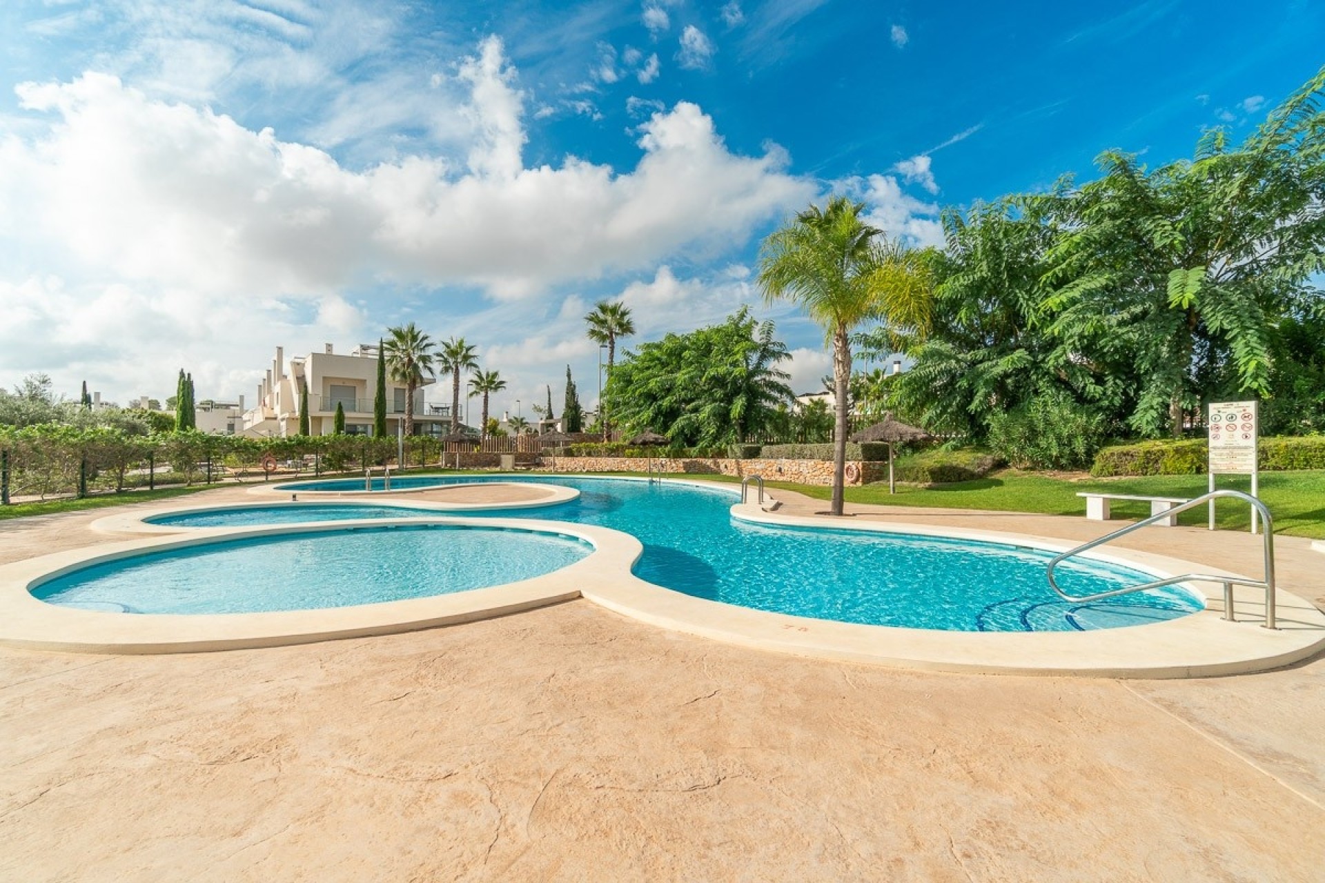 Herverkoop - Appartement / Flat -
Entre Naranjos - Vistabella Golf