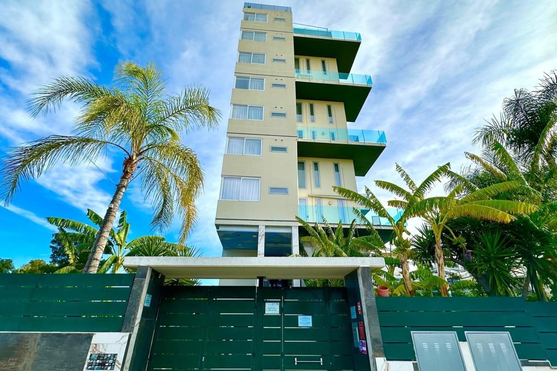 Herverkoop - Appartement / Flat -
Finestrat