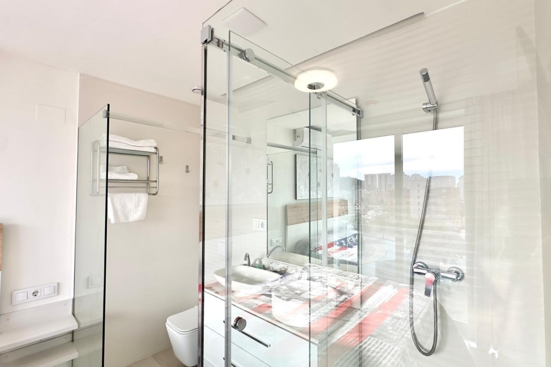 Herverkoop - Appartement / Flat -
Finestrat