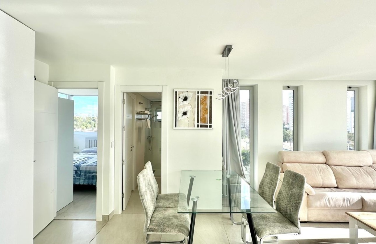 Herverkoop - Appartement / Flat -
Finestrat