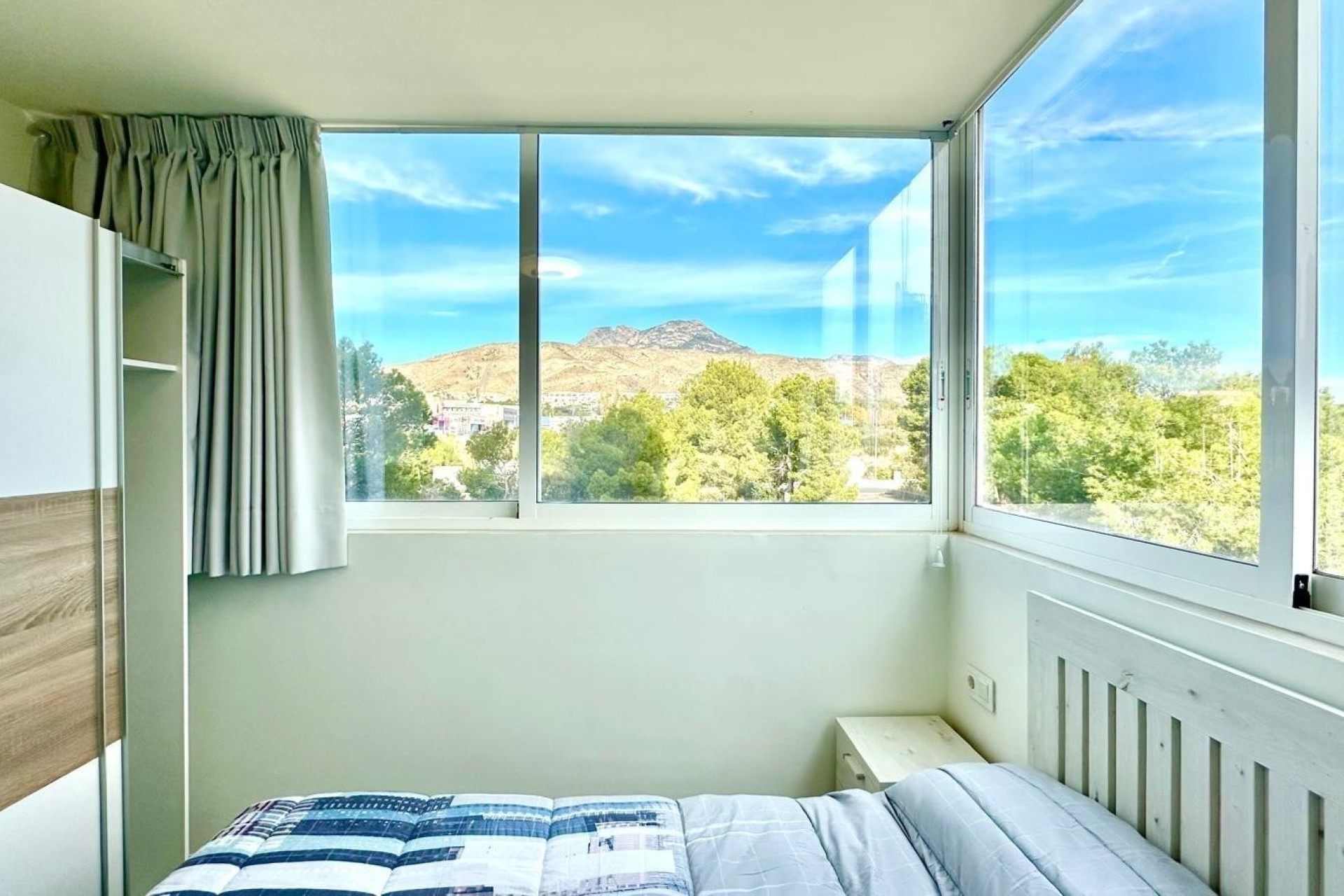 Herverkoop - Appartement / Flat -
Finestrat