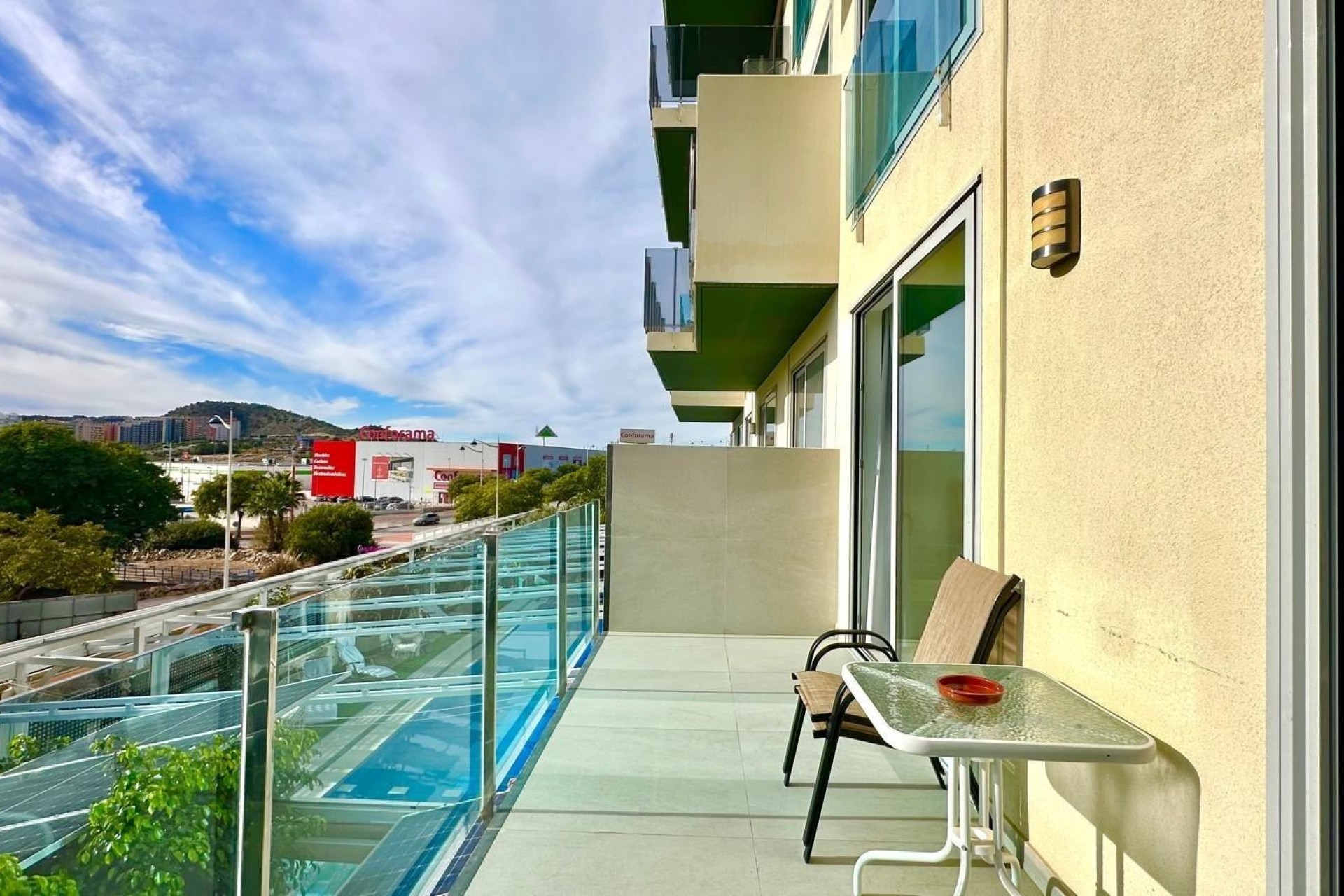 Herverkoop - Appartement / Flat -
Finestrat