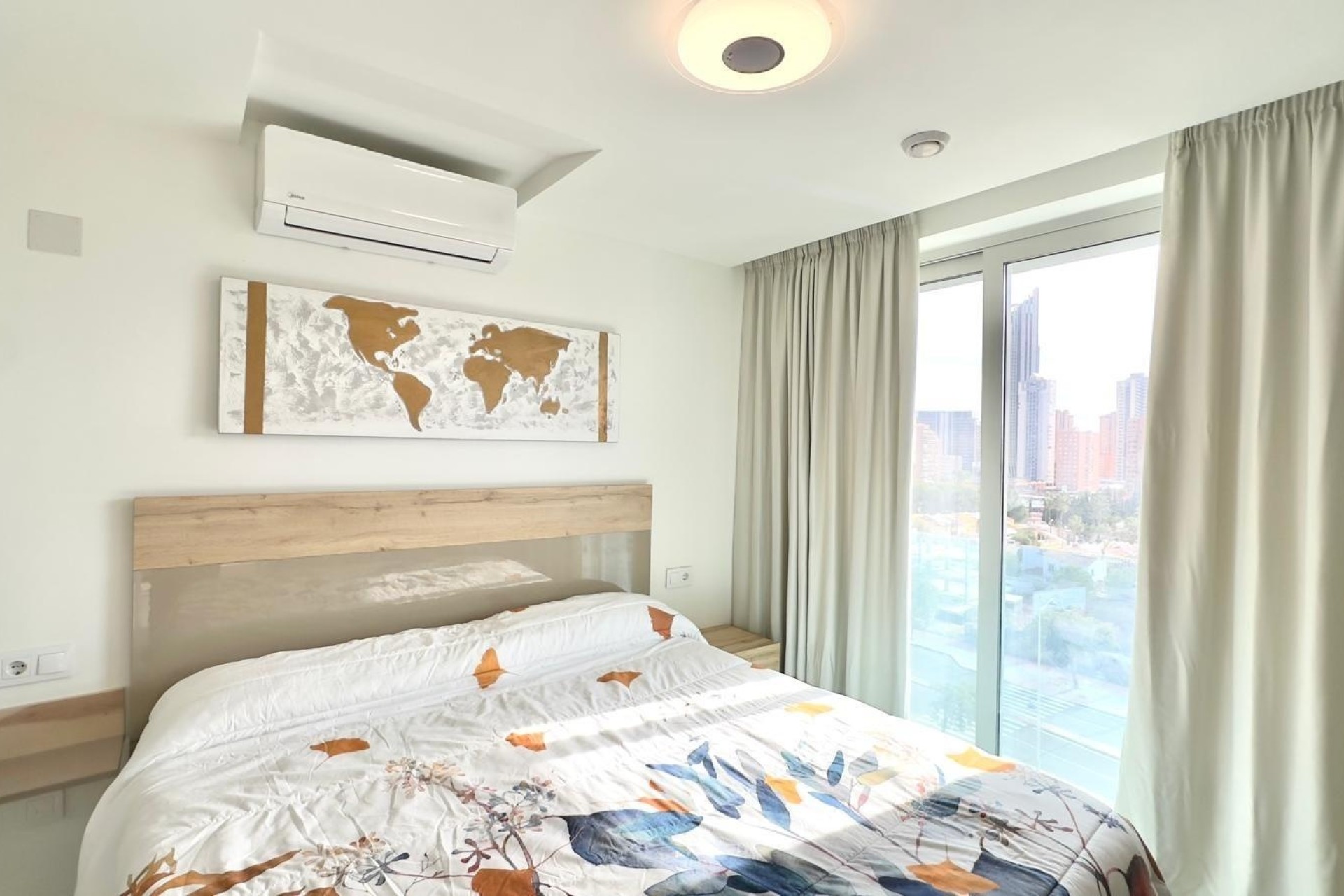 Herverkoop - Appartement / Flat -
Finestrat