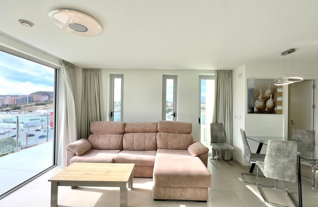 Herverkoop - Appartement / Flat -
Finestrat