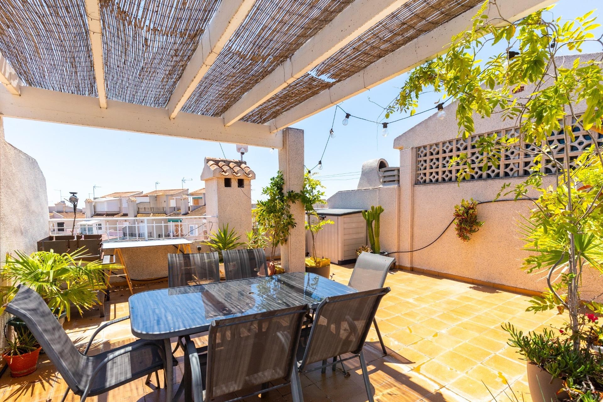 Herverkoop - Appartement / Flat -
Guardamar del Segura - El moncayo