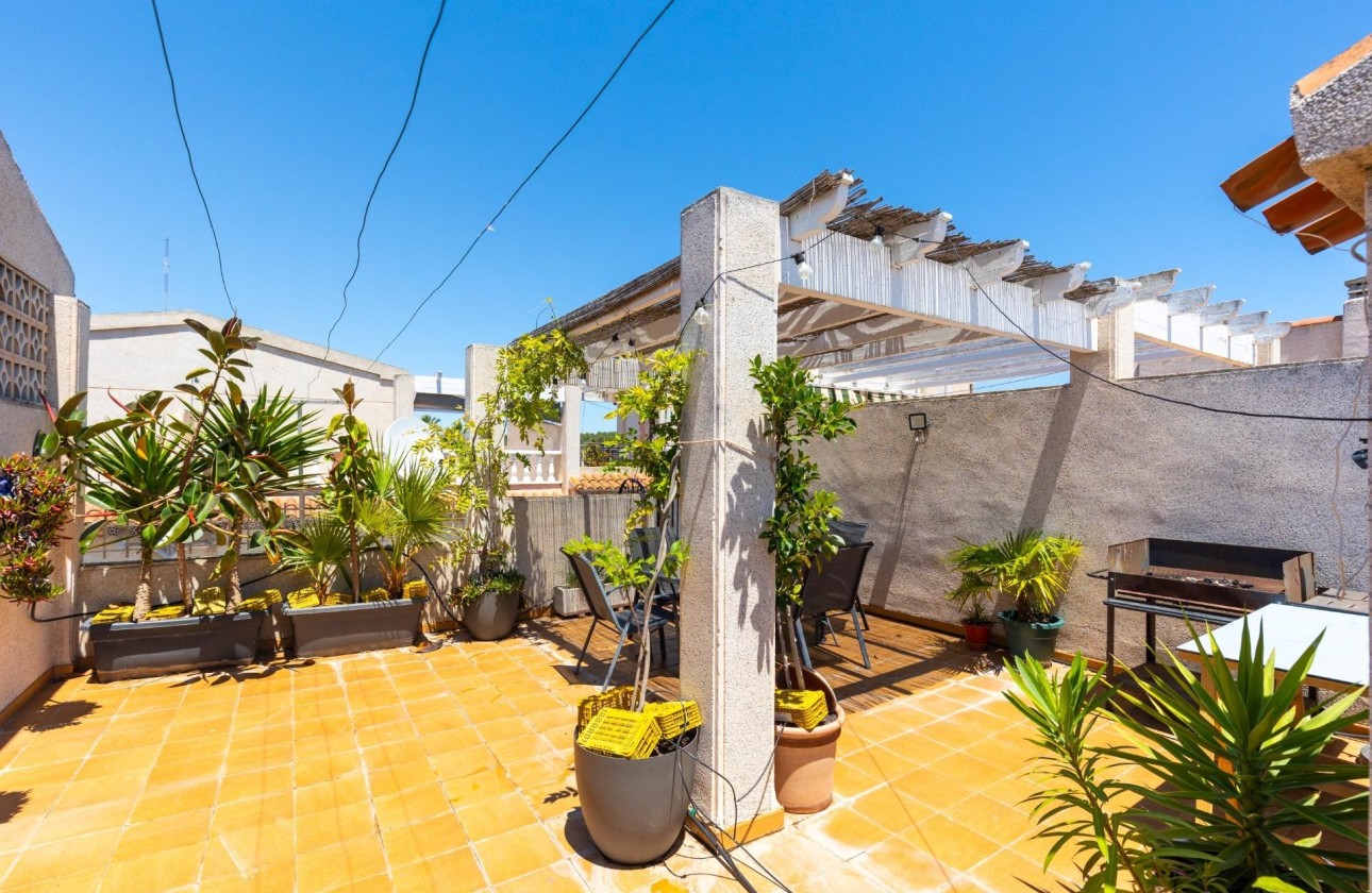 Herverkoop - Appartement / Flat -
Guardamar del Segura - El moncayo