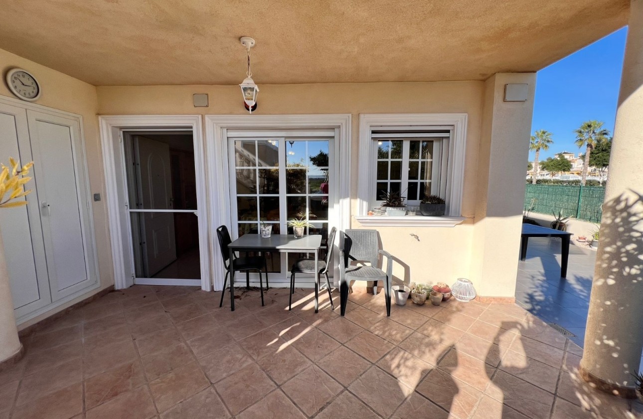 Herverkoop - Appartement / Flat -
Guardamar del Segura - EL RASO