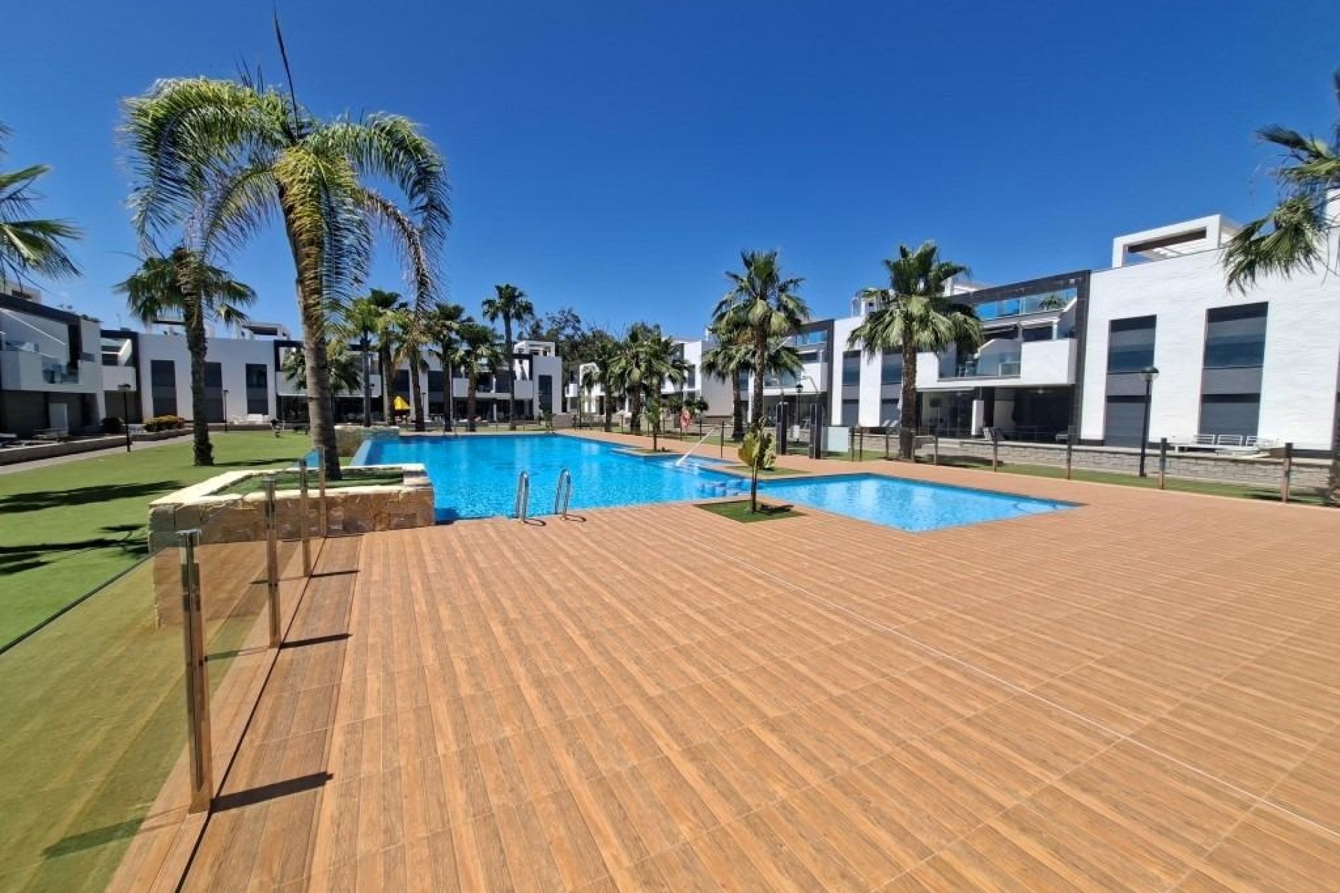 Herverkoop - Appartement / Flat -
Guardamar del Segura - El Raso