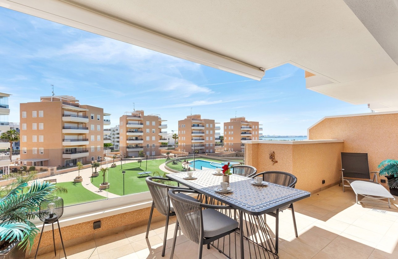 Herverkoop - Appartement / Flat -
Guardamar del Segura - El Raso