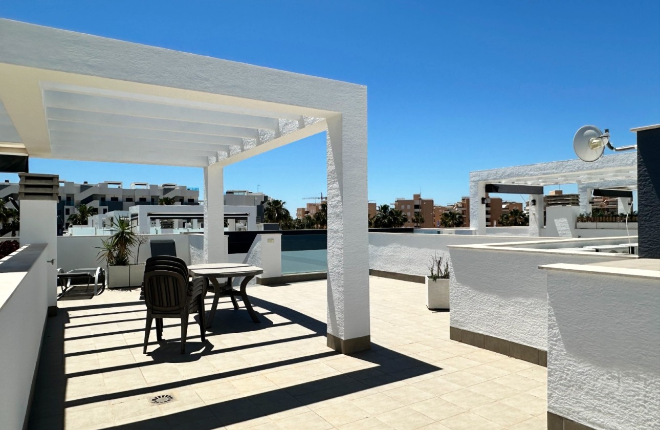 Herverkoop - Appartement / Flat -
Guardamar del Segura - El Raso