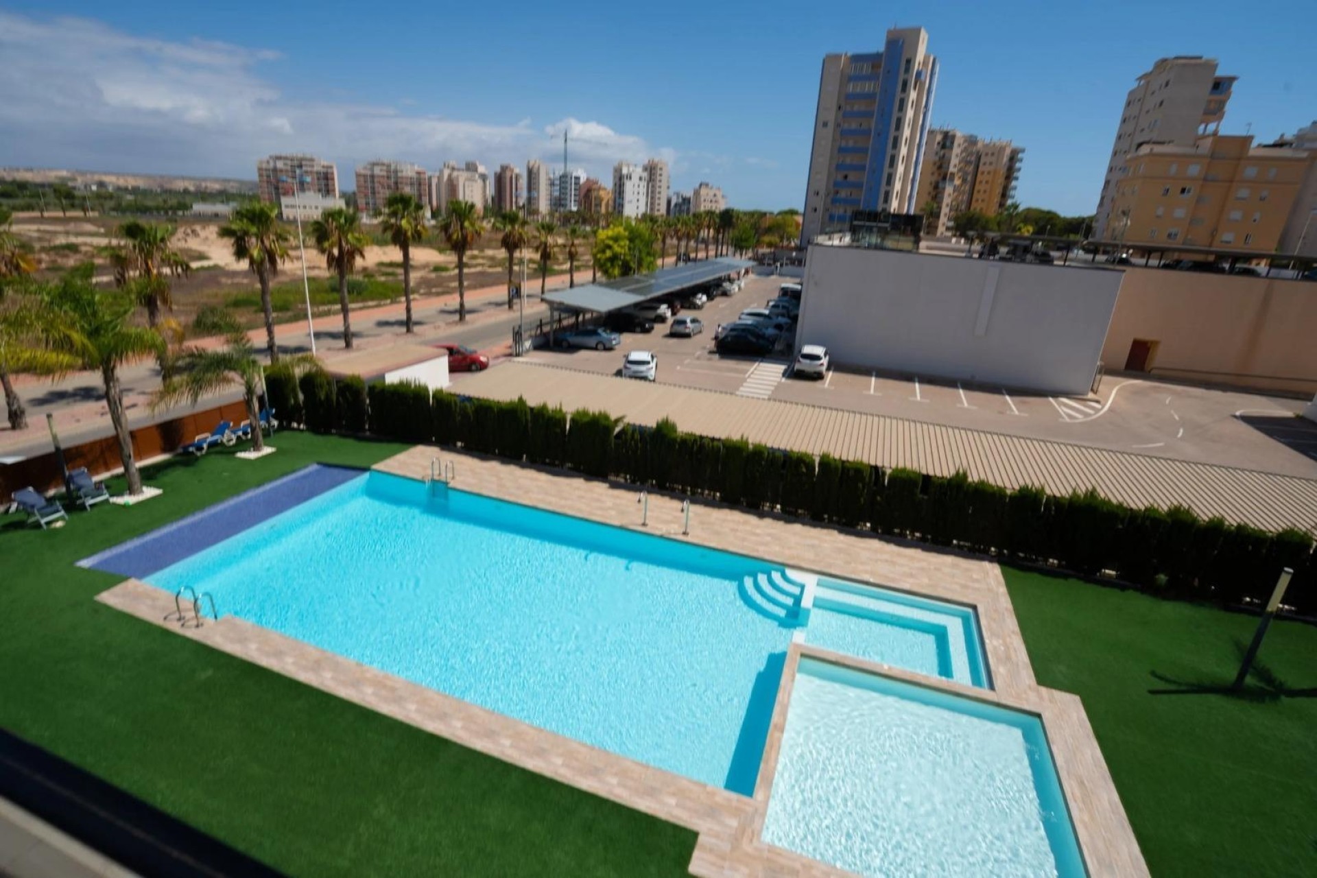 Herverkoop - Appartement / Flat -
Guardamar del Segura - puerto deportivo
