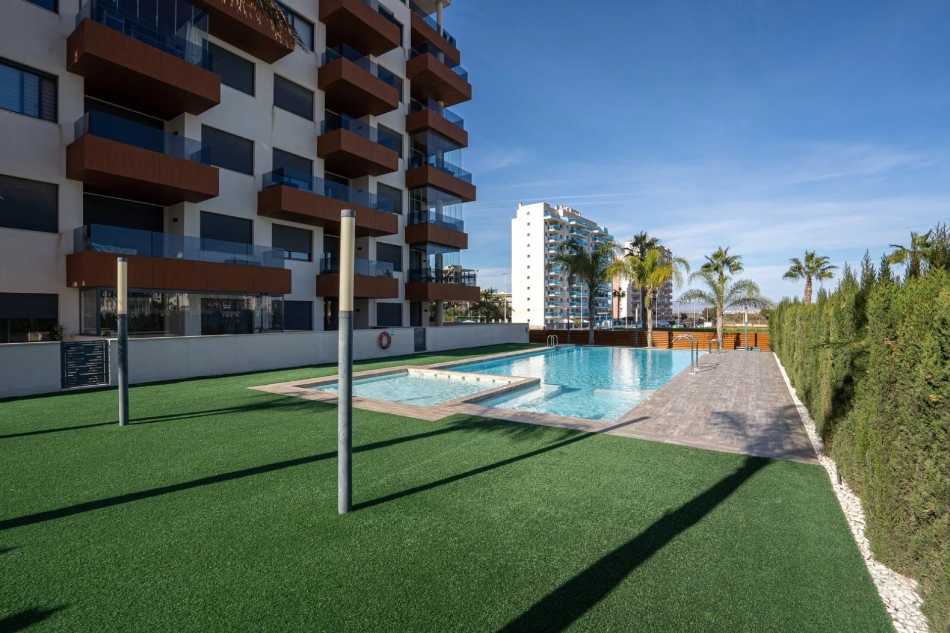 Herverkoop - Appartement / Flat -
Guardamar del Segura - puerto deportivo