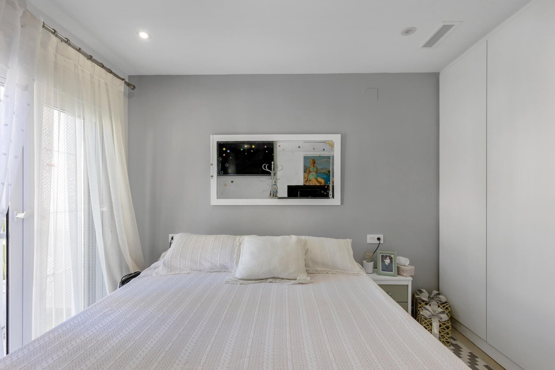 Herverkoop - Appartement / Flat -
Guardamar del Segura - Urbanizaciones