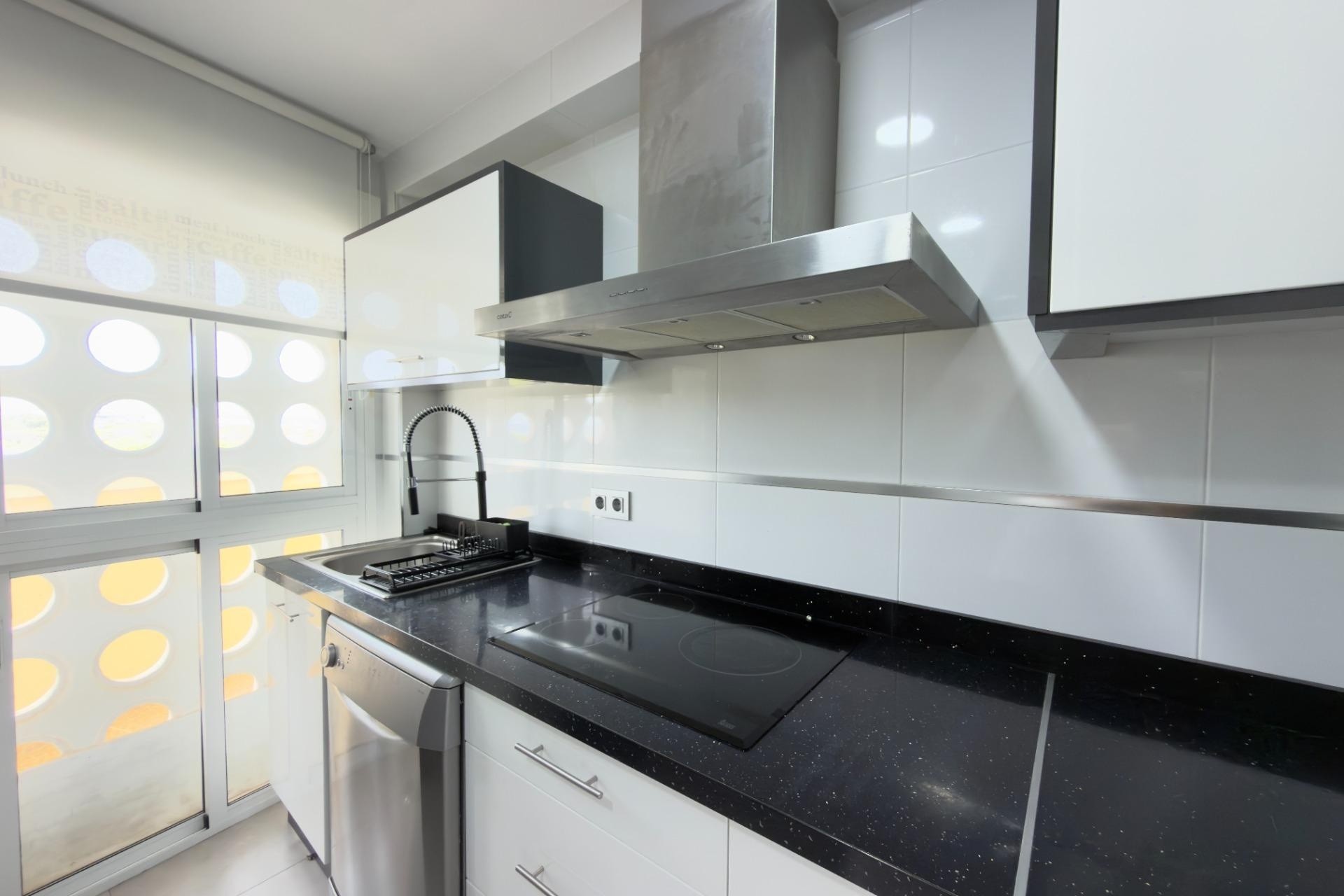 Herverkoop - Appartement / Flat -
Guardamar del Segura - Urbanizaciones