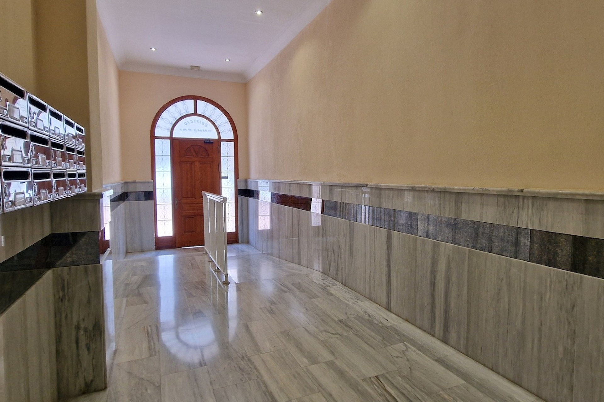Herverkoop - Appartement / Flat -
Guardamar del Segura