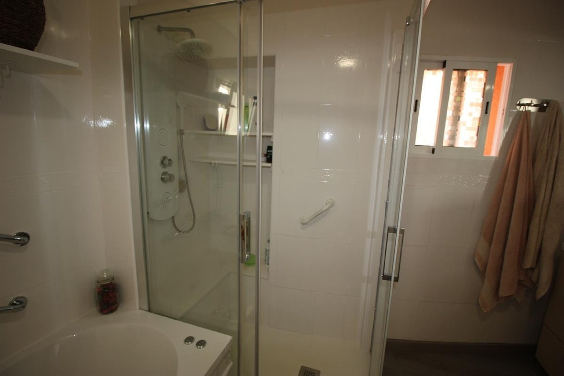 Herverkoop - Appartement / Flat -
Guardamar del Segura