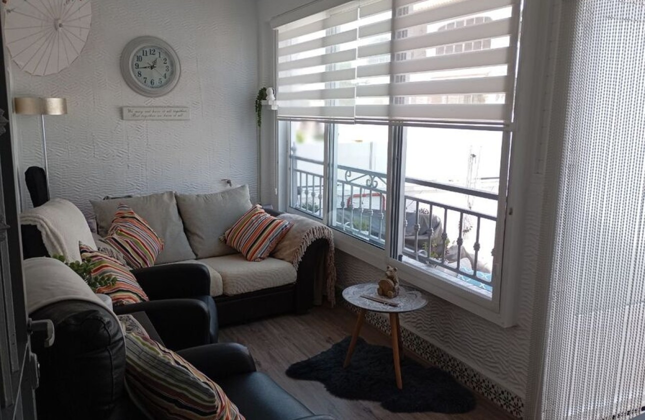 Herverkoop - Appartement / Flat -
Jacarilla - Inland