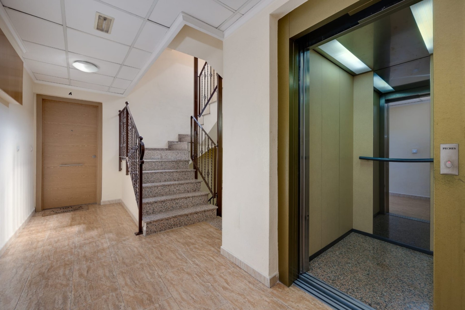 Herverkoop - Appartement / Flat -
Jacarilla