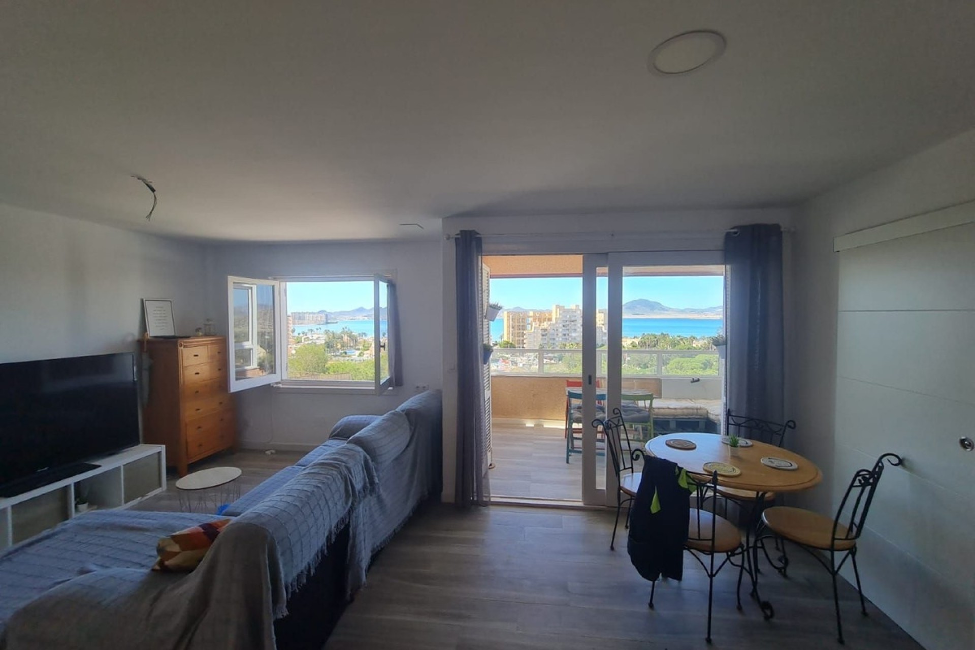 Herverkoop - Appartement / Flat -
La Manga del Mar Menor - Costa Calida