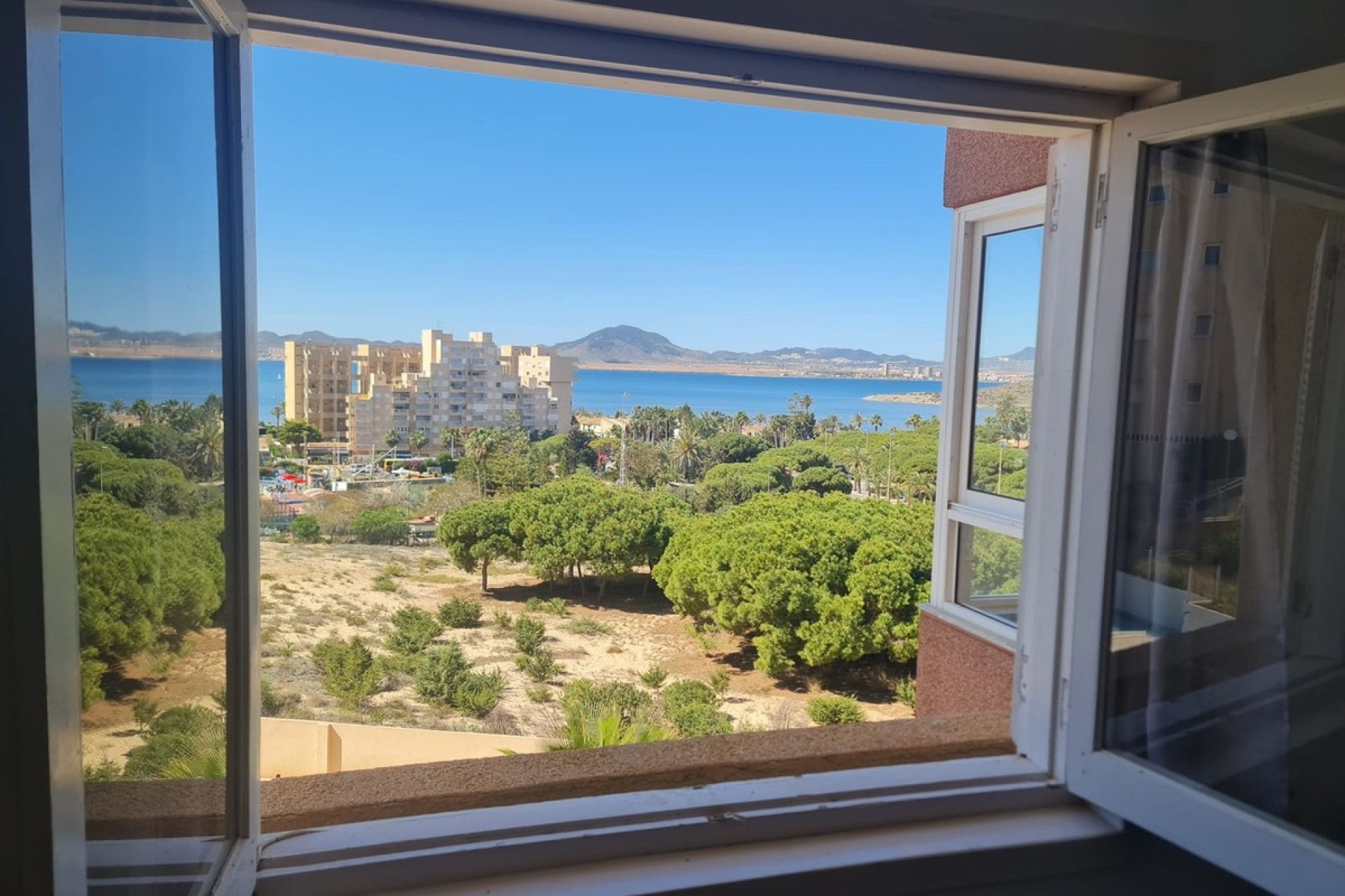 Herverkoop - Appartement / Flat -
La Manga del Mar Menor - Costa Calida