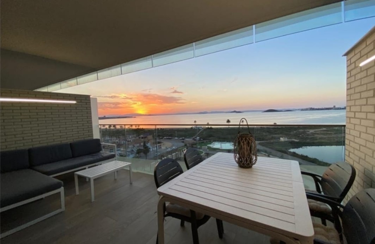 Herverkoop - Appartement / Flat -
La Manga del Mar Menor - La Manga