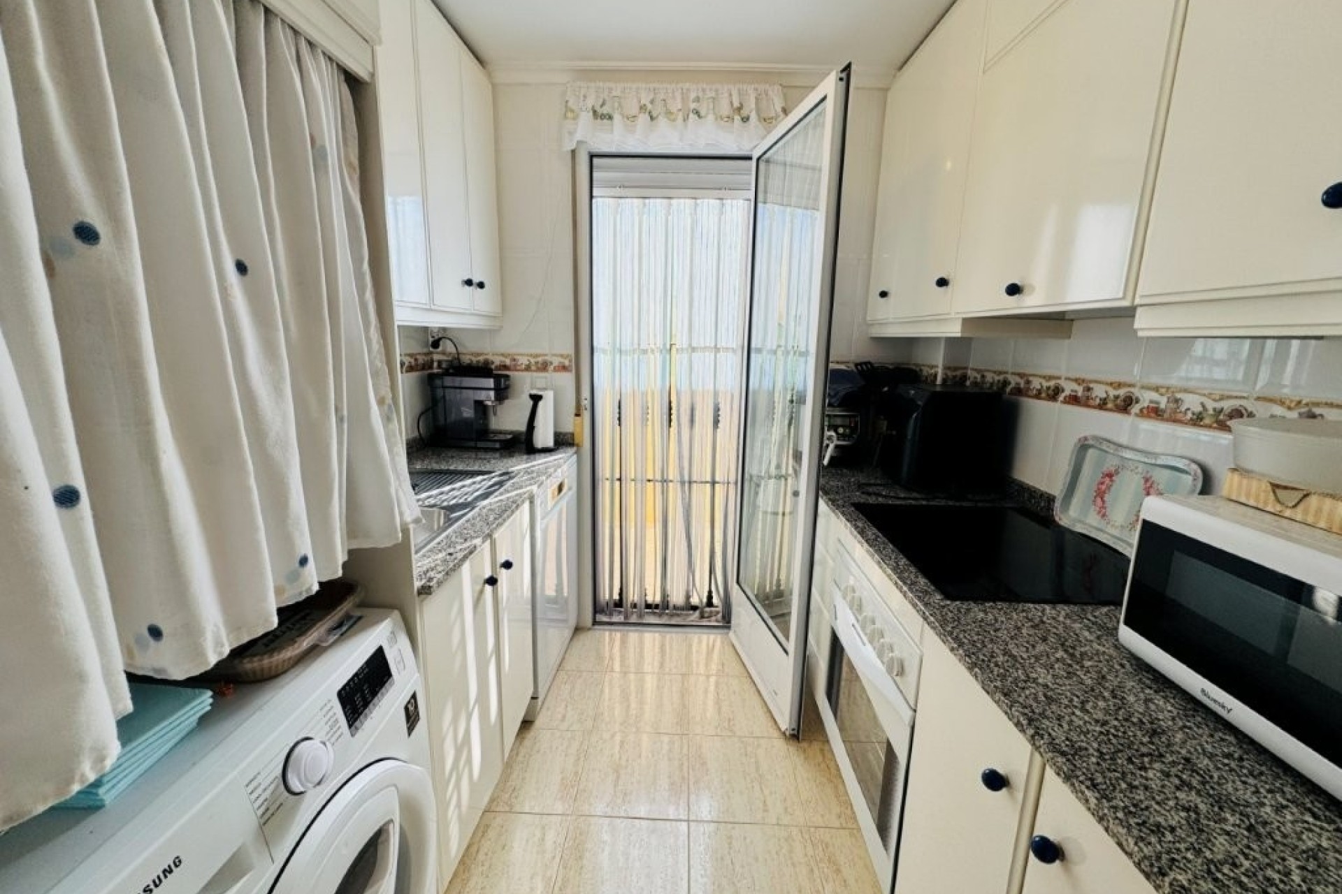 Herverkoop - Appartement / Flat -
La Mata - Costa Blanca