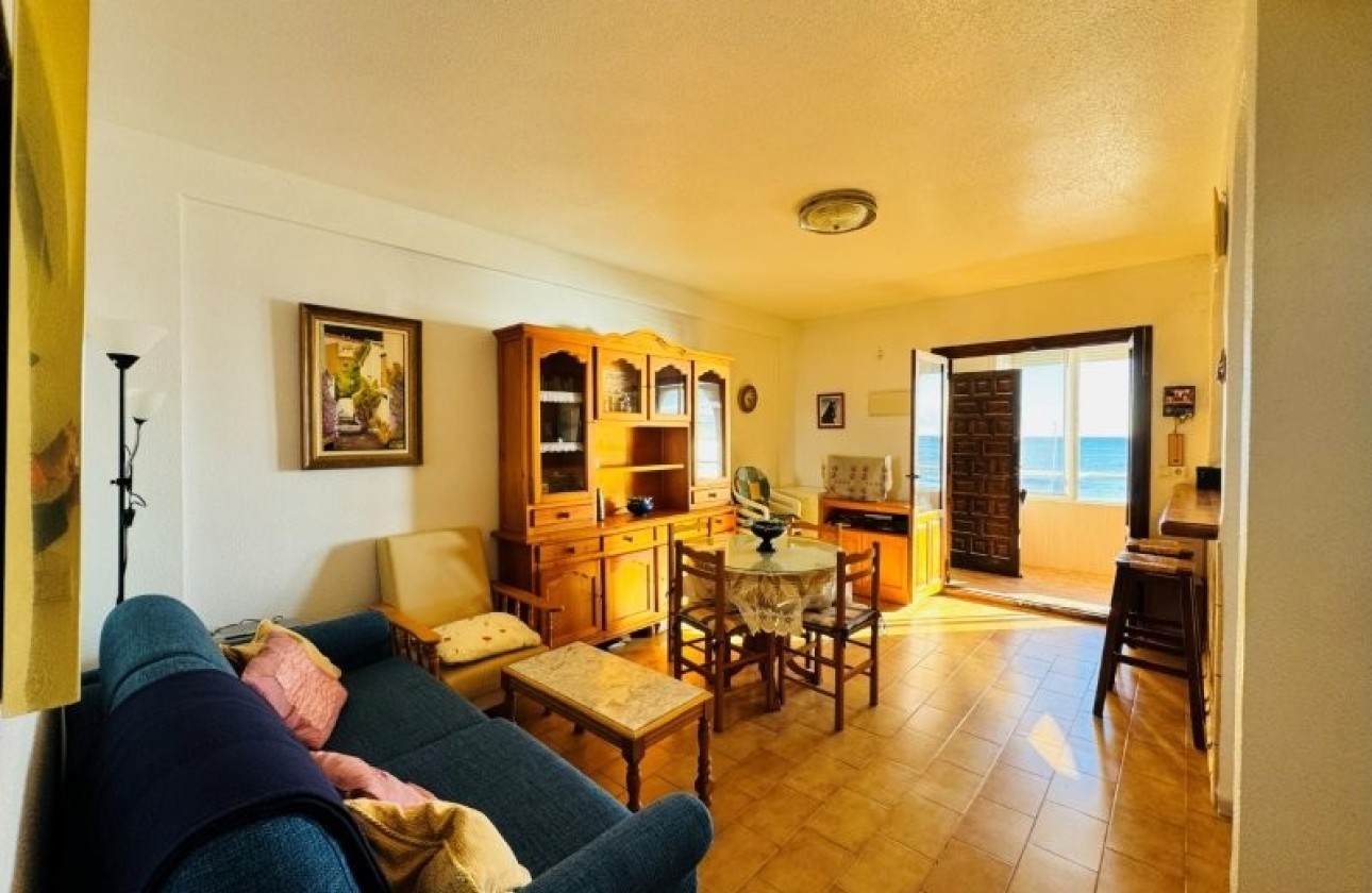 Herverkoop - Appartement / Flat -
La Mata - Costa Blanca