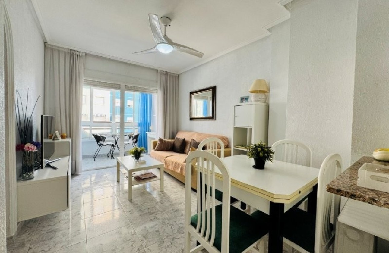 Herverkoop - Appartement / Flat -
La Mata