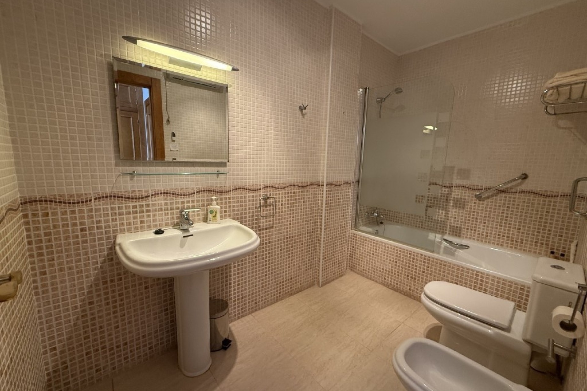 Herverkoop - Appartement / Flat -
La Puebla