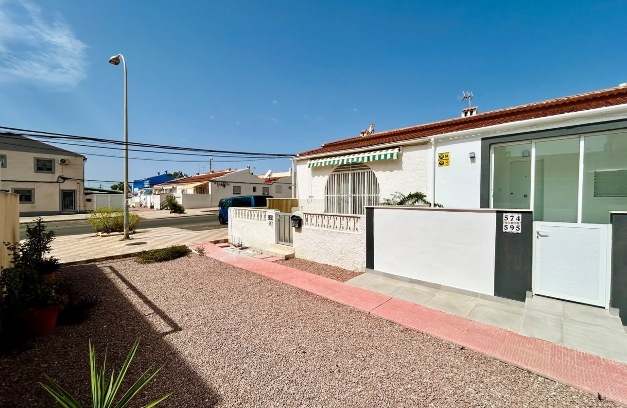 Herverkoop - Appartement / Flat -
La Siesta - El Salado - Torreta - Costa Blanca