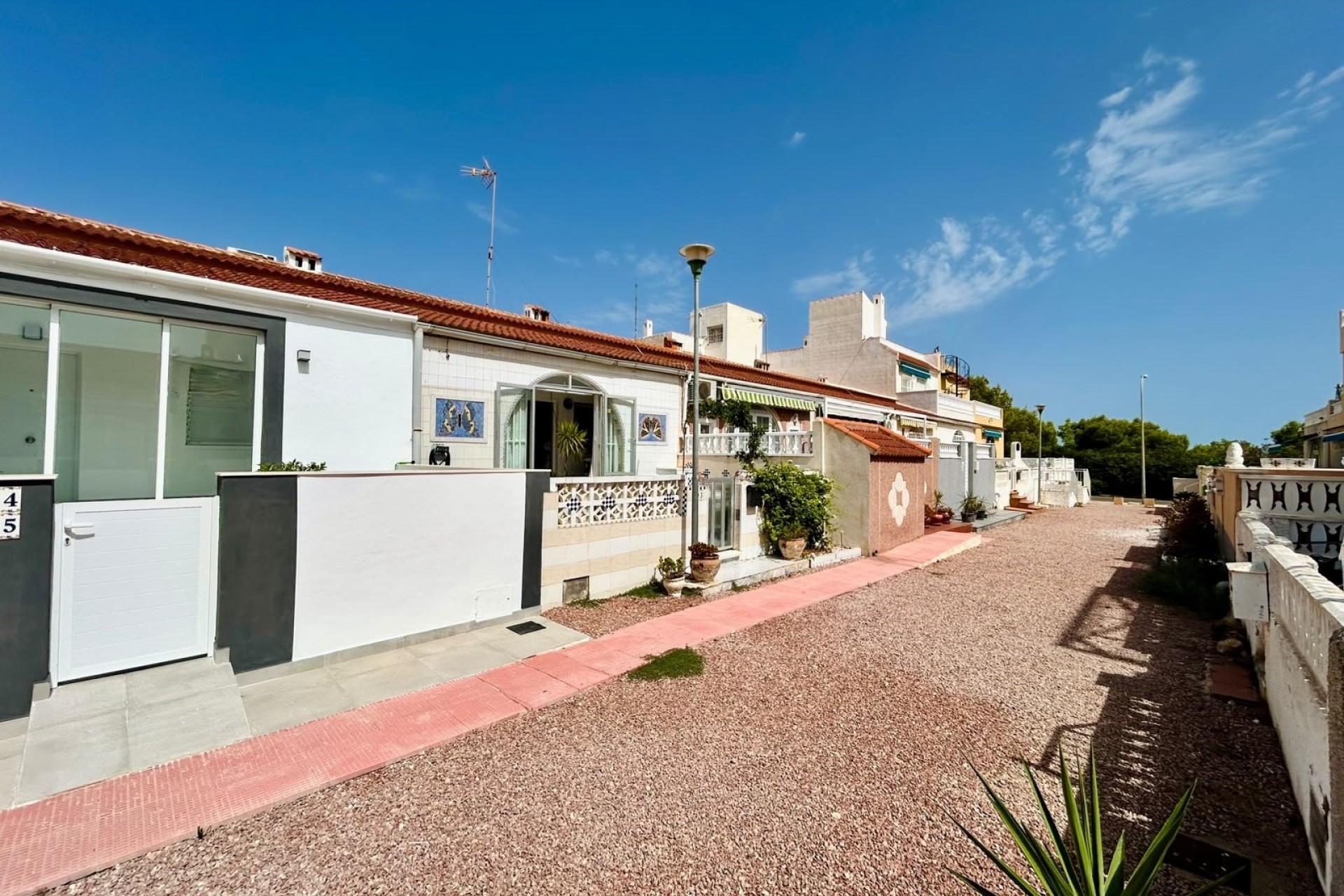 Herverkoop - Appartement / Flat -
La Siesta - El Salado - Torreta - Costa Blanca