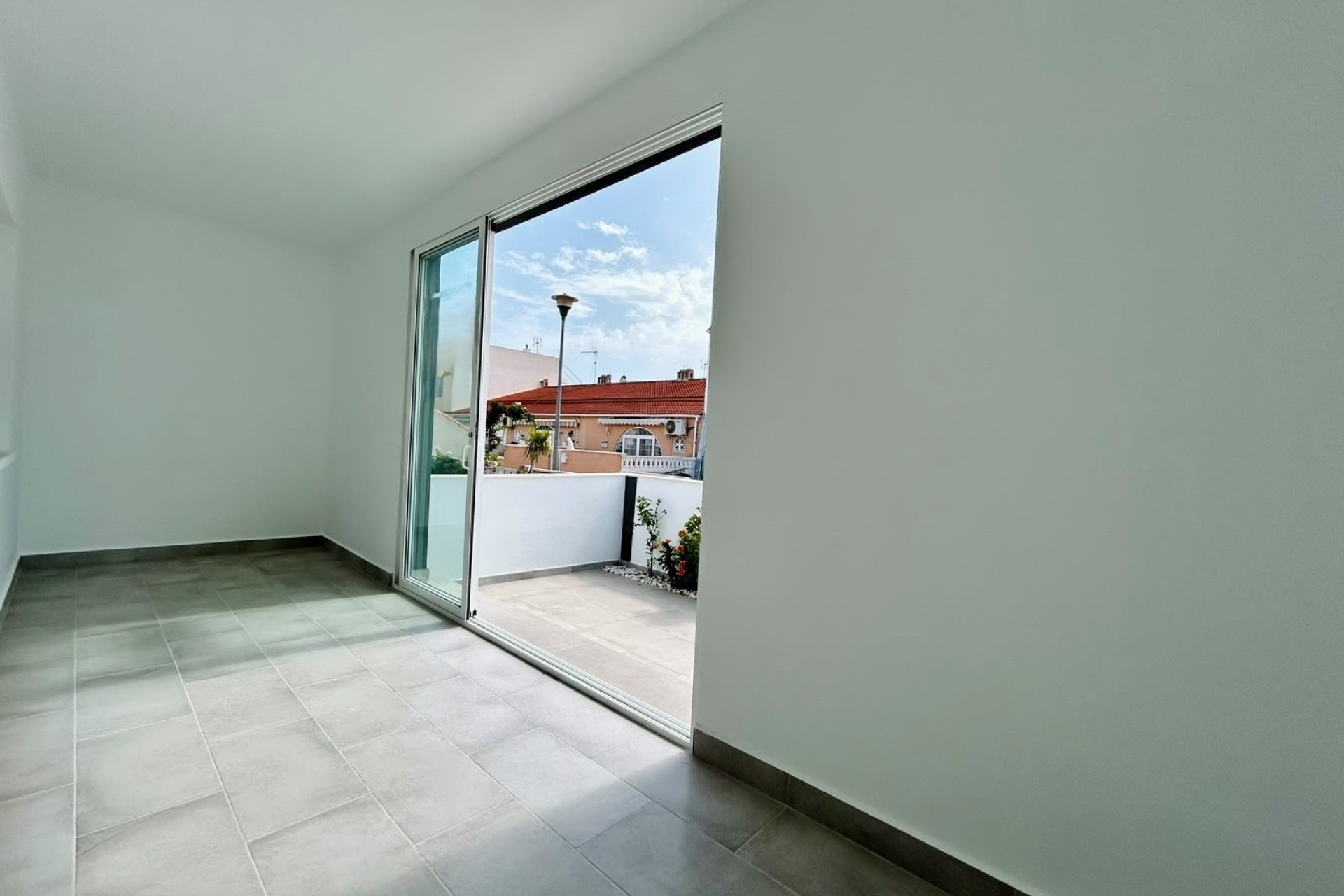 Herverkoop - Appartement / Flat -
La Siesta - El Salado - Torreta - Costa Blanca