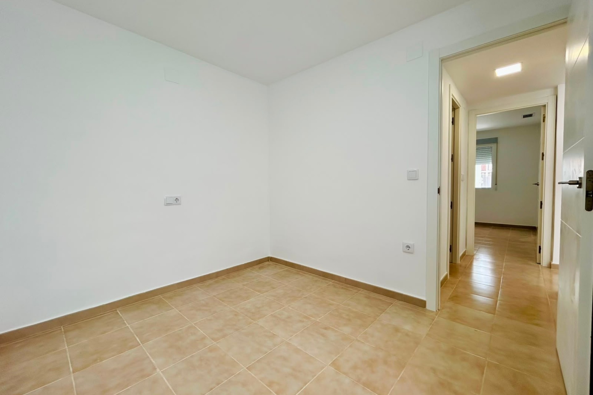 Herverkoop - Appartement / Flat -
La Siesta - El Salado - Torreta - Costa Blanca