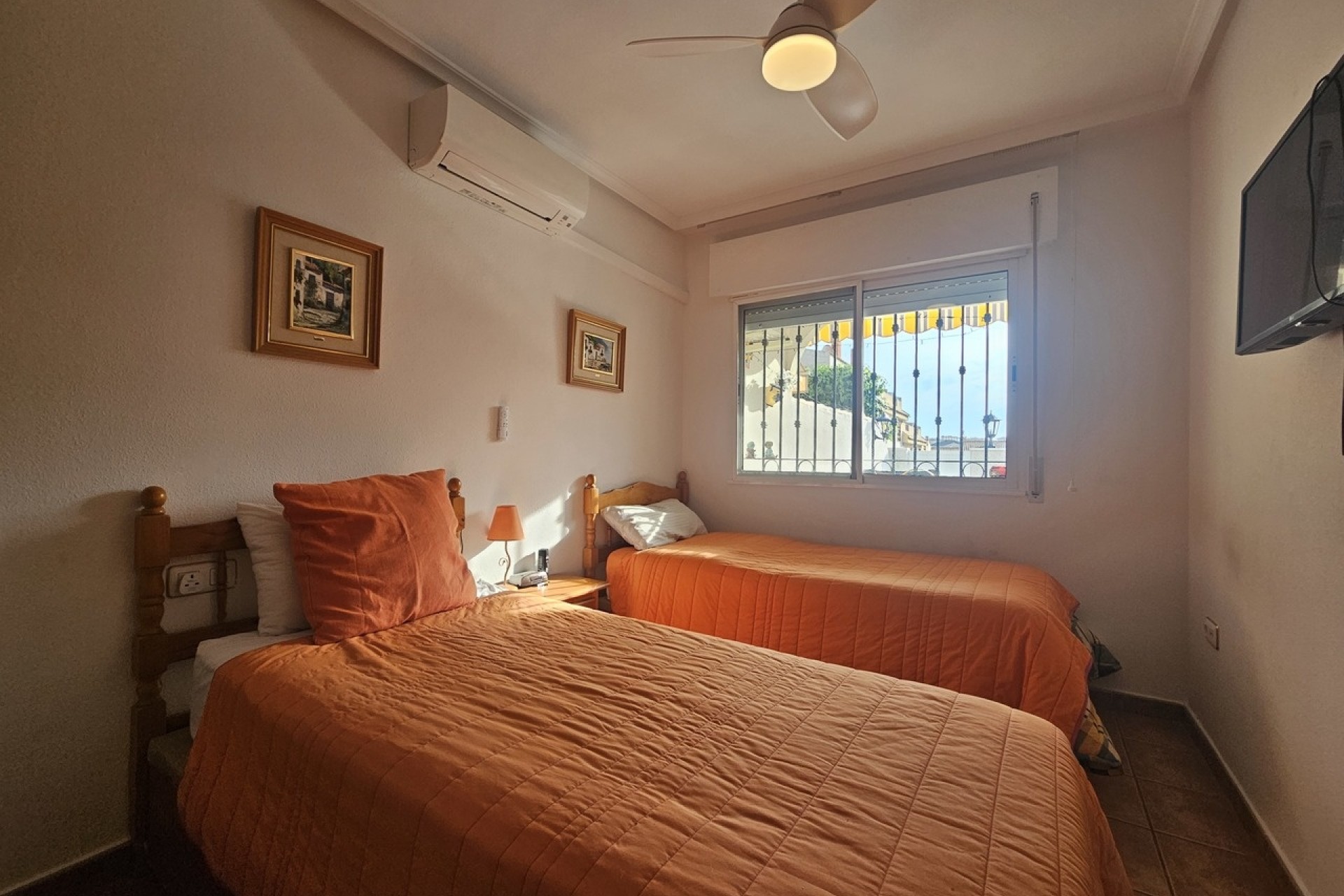 Herverkoop - Appartement / Flat -
La Zenia - Costa Blanca