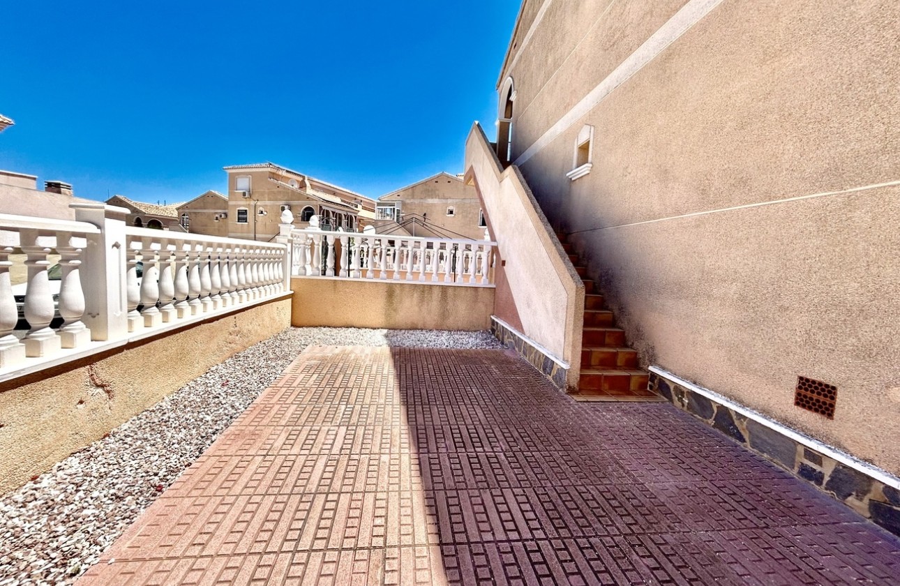 Herverkoop - Appartement / Flat -
La Zenia - Costa Blanca