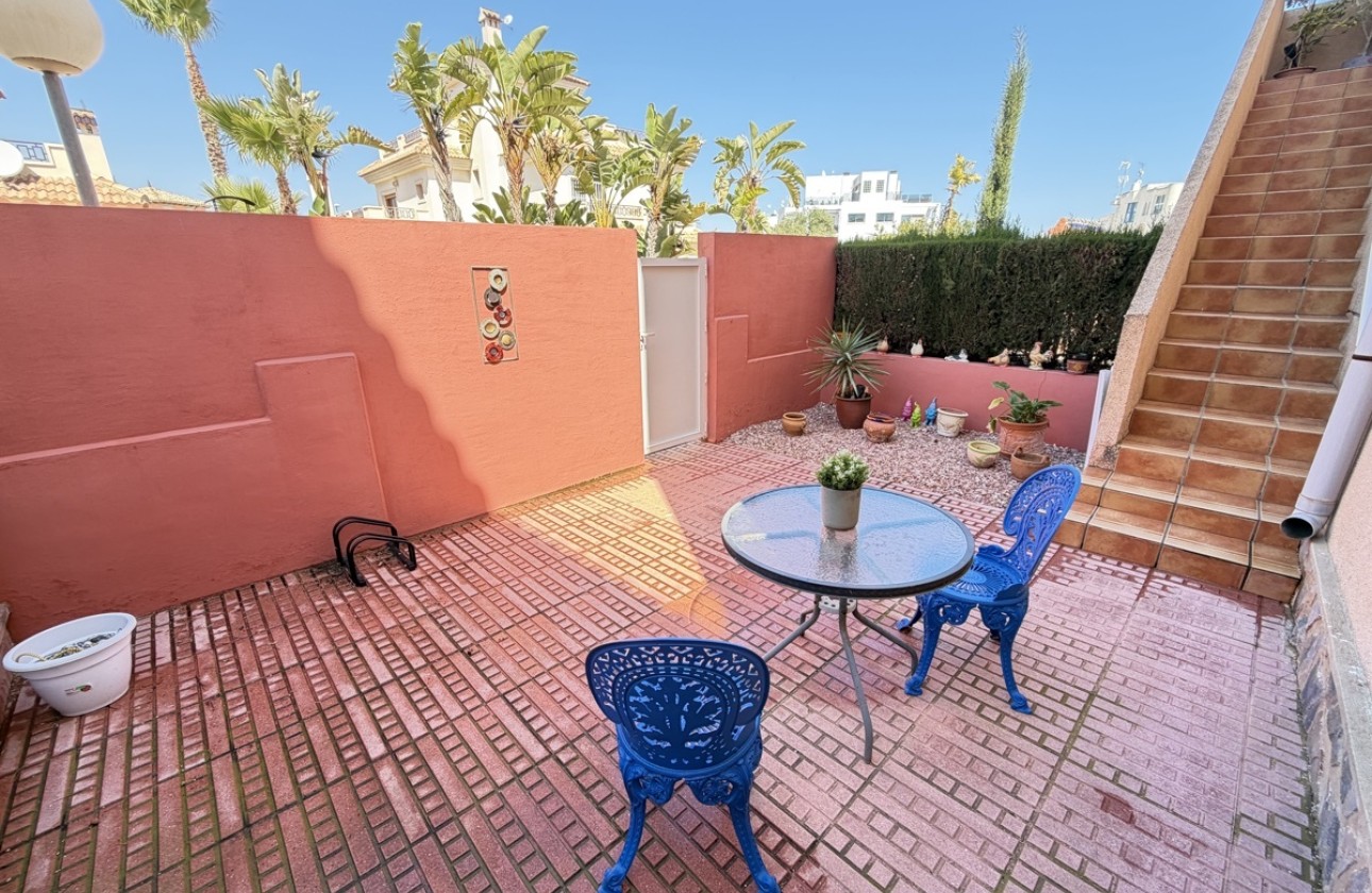 Herverkoop - Appartement / Flat -
La Zenia