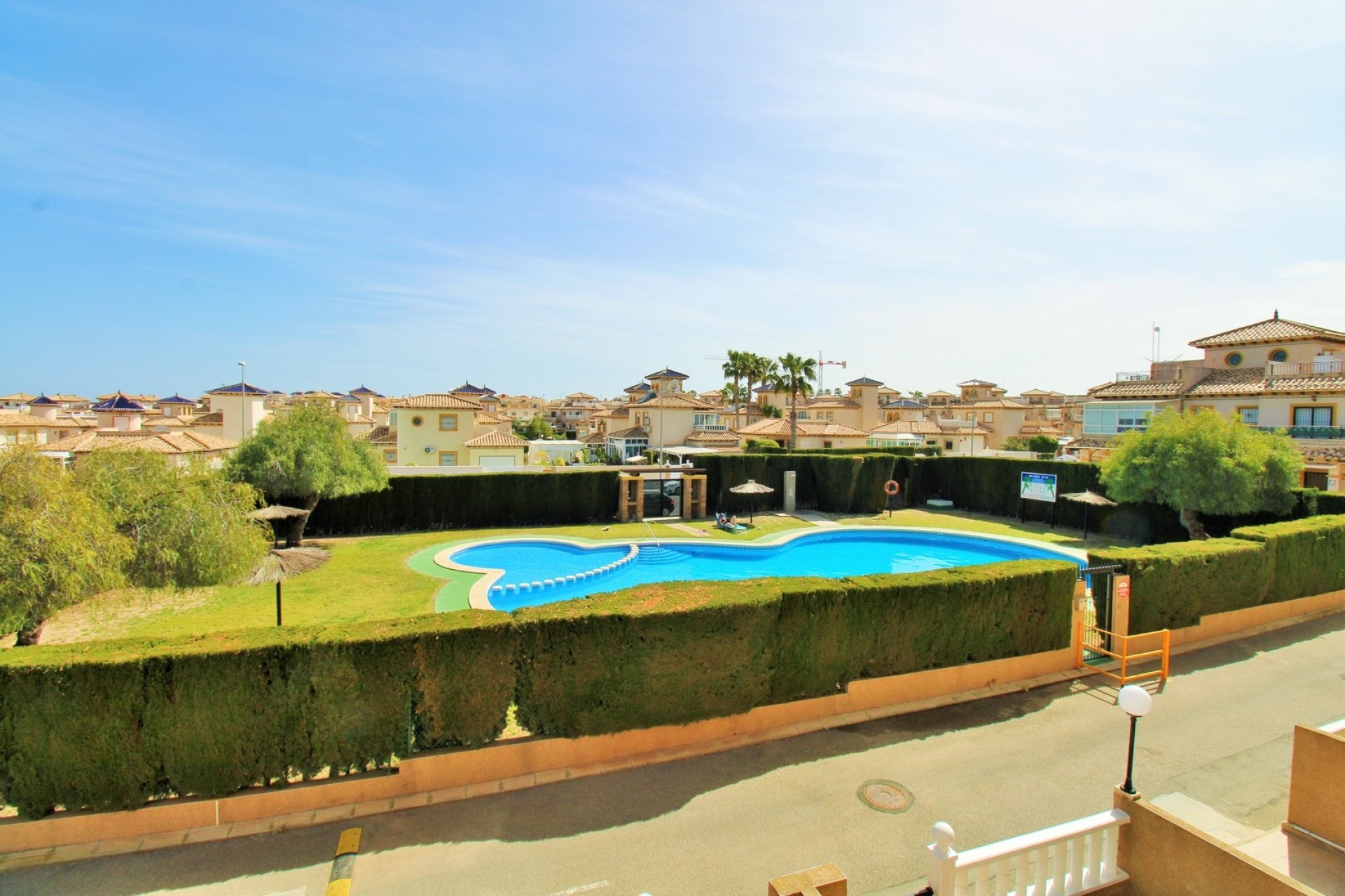 Herverkoop - Appartement / Flat -
La Zenia